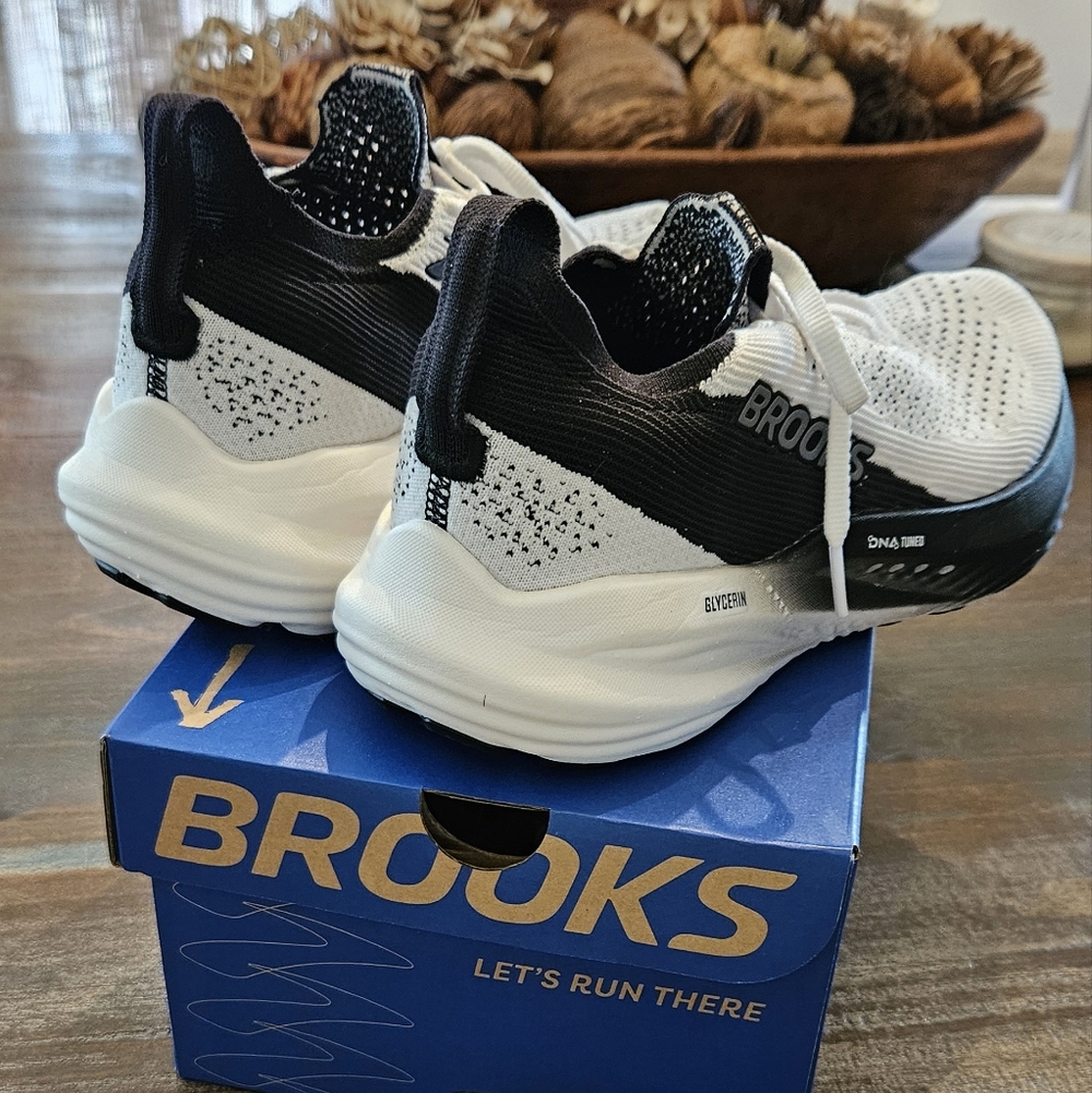 Brooks Glycerin 22 Stealthfit - Picture 2 of 8
